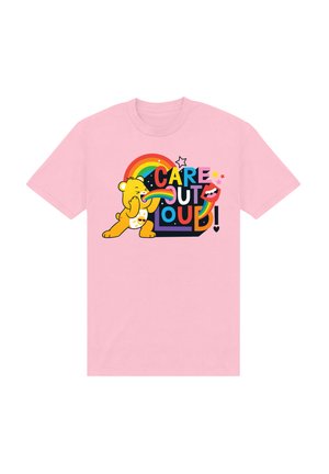 T-shirt en coton rose avec un ours en dessin animé et des graphismes colorés, incluant un arc-en-ciel, des étoiles et le texte "EXPRIMEZ-VOUS À HAUTE VOIX !"