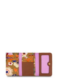 Bruine bloemenportemonnee met meerdere kaartsleuven, paarse accenten, duurzaam materiaal en een veilige drukknoopsluiting. Bevat een doorzichtige ID-venster.