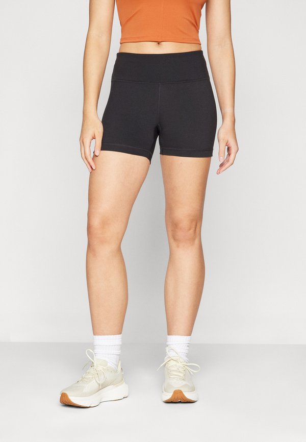 PERFORMANCE FITTED SHORTS - Leggings