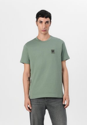 - T-shirt basic