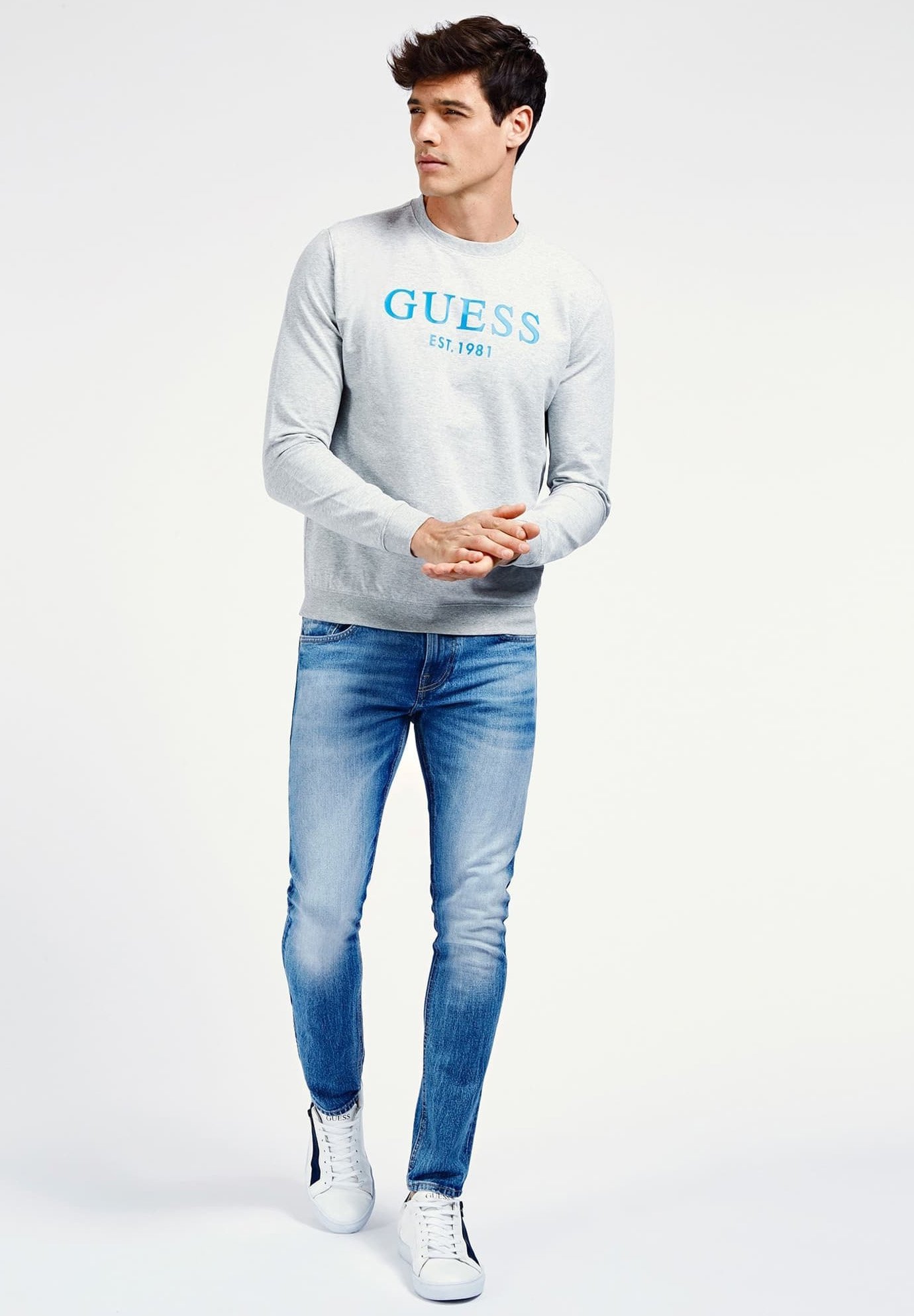 Guess Sweatshirt hellgrau Zalando.at Guess Sweatshirt hellgrau Zalando.at