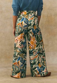 Next Bukser - floral print