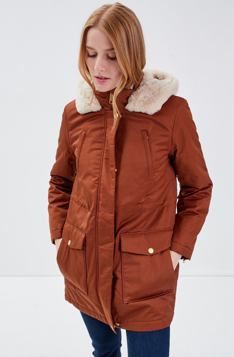 Borneobulletin Com Zalando Parka Homme Bonobo Zalando Jean Femme