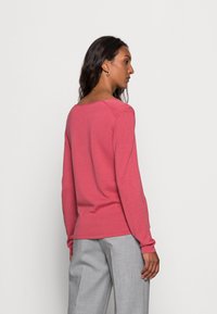 TOM TAILOR BASIC V-NECK - Pulover - cozy pink