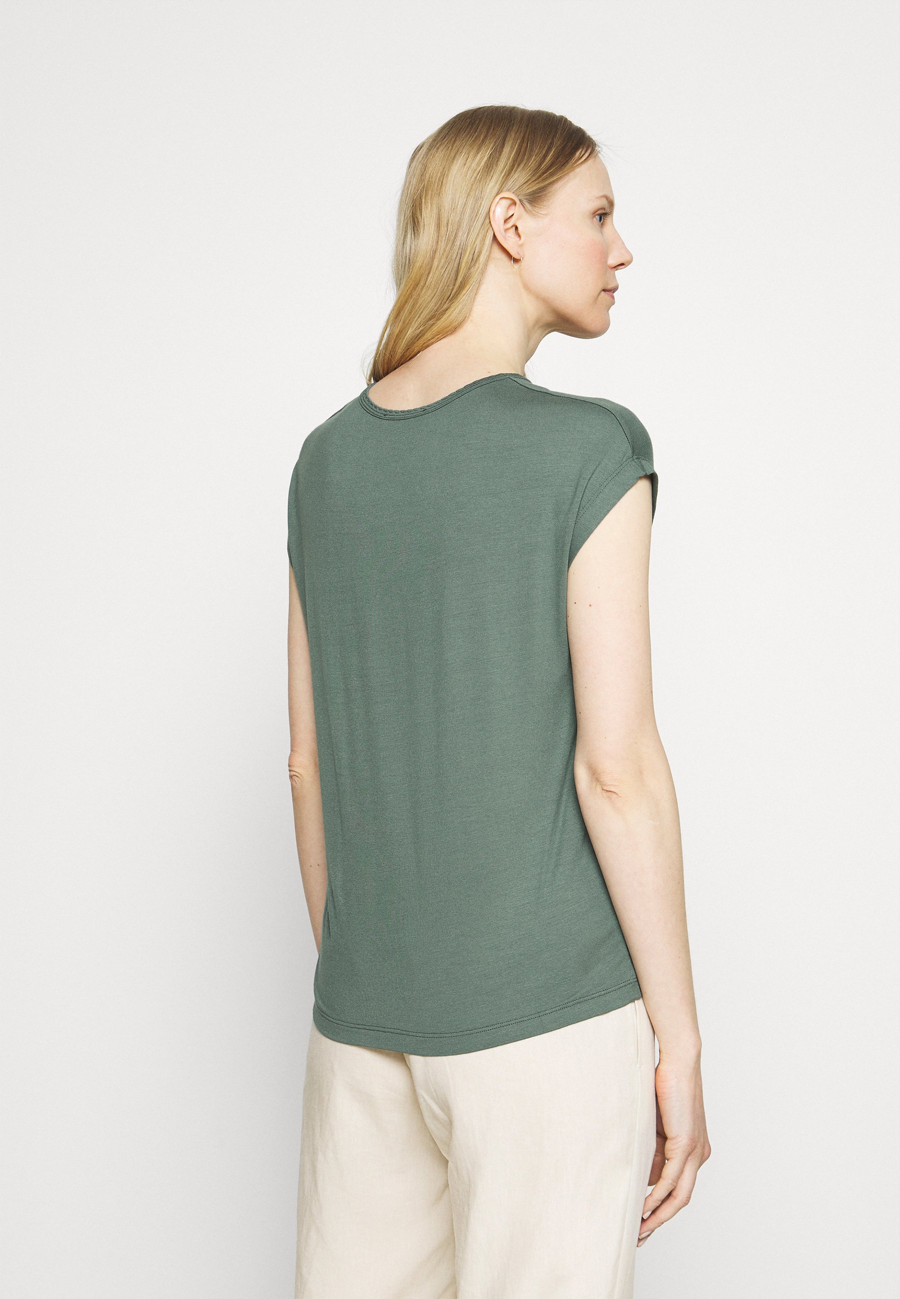 Women Basic T-shirt Women Basic T-shirt