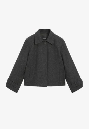 Graue Wolljacke, tailliert, mit kleinem Kragen, Raglanärmeln, zwei seitlichen Taschen und Knopfverschluss. Mit Gurtakzenten an den Manschetten.