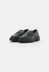 Marks & Spencer Chodecká obuv - black