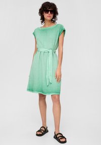 s.Oliver CRINKLE MET RUGDECOLLETÉ zielony