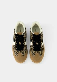 Leopard-print sneakers with light brown suede, white accents, black laces, and a textured rubber sole. Flat design with padded collar.