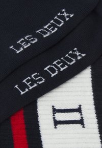 Les Deux WILLIAM SOCKS 2 PACK - Meias - dark navy/off white/red