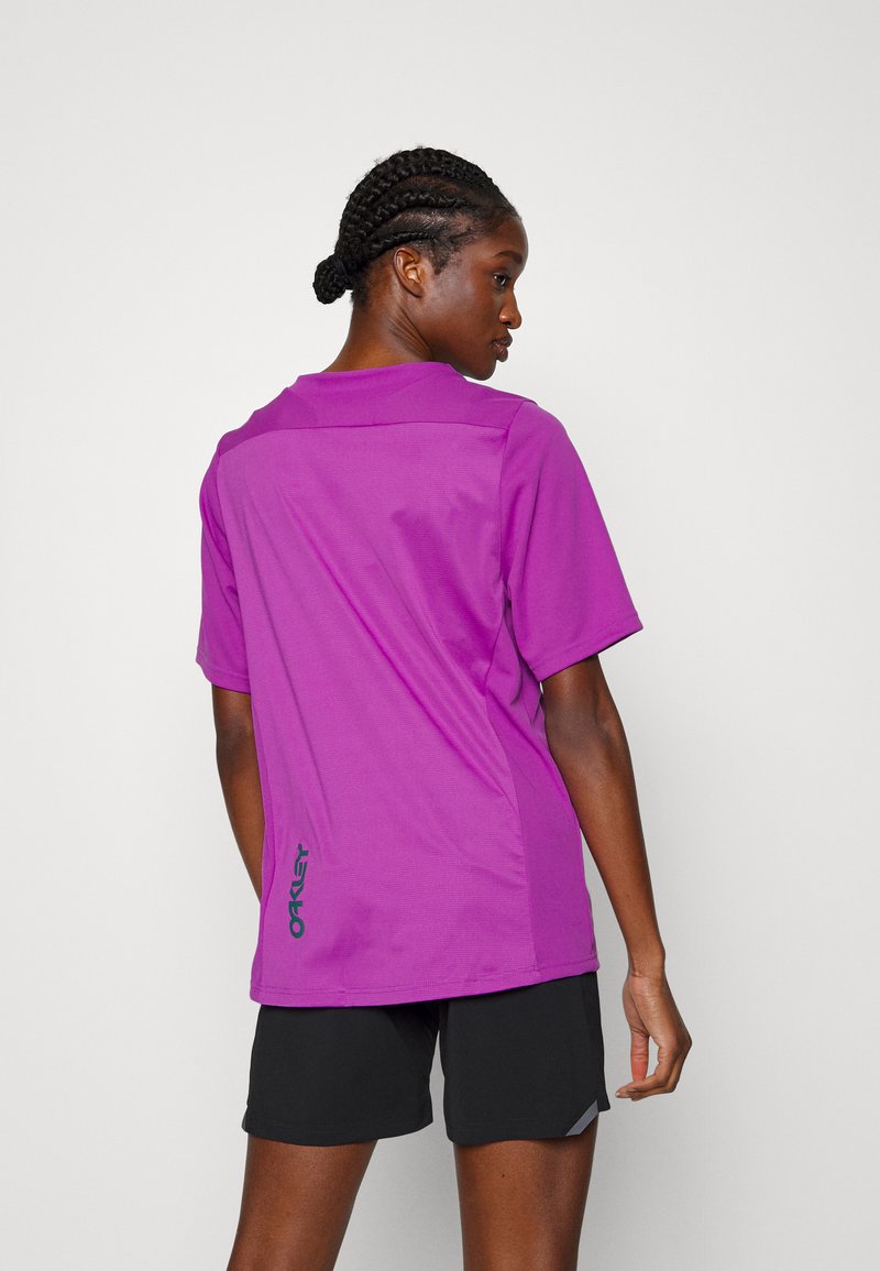 Oakley Factory Pilot Lite Sport T Shirt Ultra Purple Lila Zalando Ch