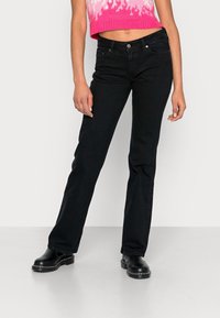 Levi's® Džíny Bootcut - black denim