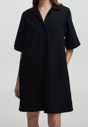 Košilové šaty - black