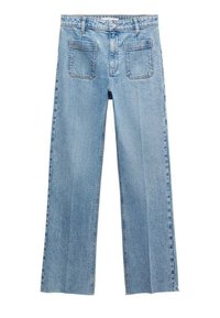 Jeans de pierna recta en azul claro, confeccionados en denim, con un diseño clásico de cinco bolsillos, costuras visibles y un acabado ligeramente descolorido.