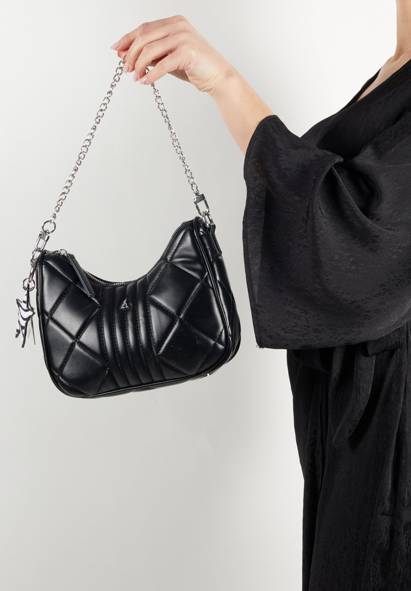 L'Atelier Du Sac VICKY czarny