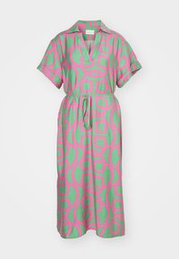 GANT MONOGRAM CAFTAN Day Dress Perky Pink light Pink Zalando co uk gant-monogram-caftan-day-dress-perky-pink-light-pink-zalando-co-uk