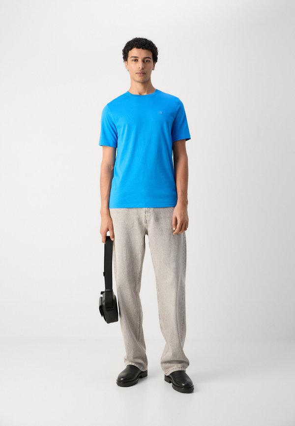 SEASONAL CORE LOGO REGULAR FIT - Basic T-shirt2