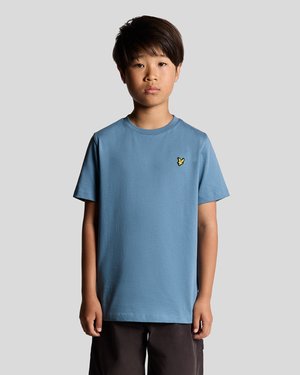 T-shirt in cotone blu con maniche corte, caratterizzata da un piccolo logo di farfalla gialla sul lato sinistro del petto. Design semplice, vestibilità comoda.
