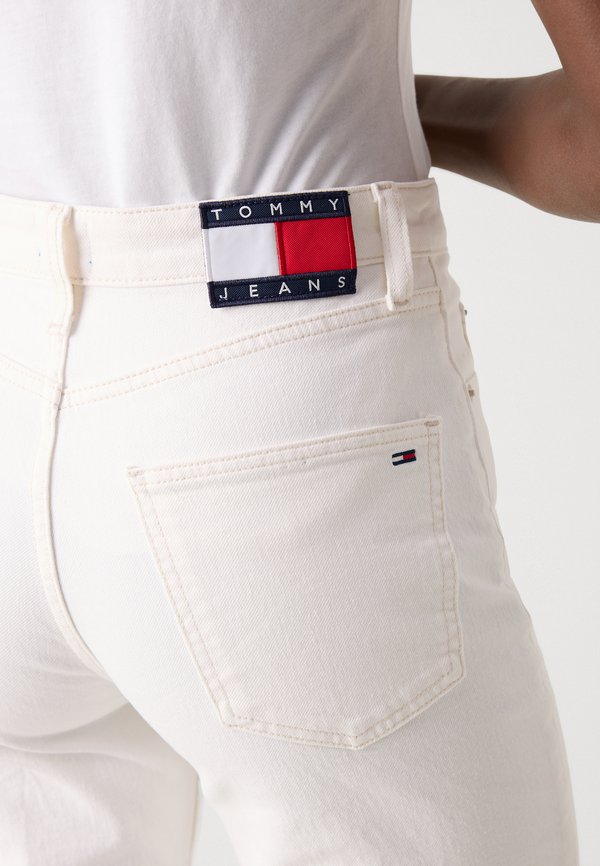 LAYLA SLIM STRAIGHT - Slim fit jeans3