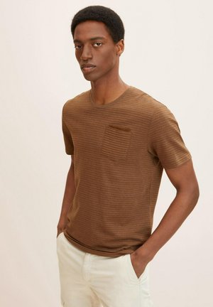 MIT STRUKTUR - T-shirt con stampa - brown structured stripe