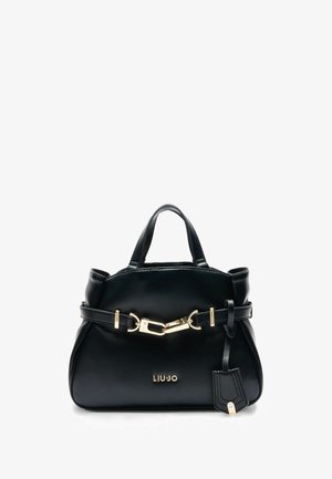 Borsa a mano in pelle nera di forma rotonda, con accessori in oro, due manici e un'etichetta rimovibile. Presenta un design strutturato e una chiusura a moschettone.