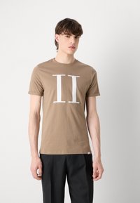Les Deux ENCORE T-SHIRT - T-shirt print - walnut/white