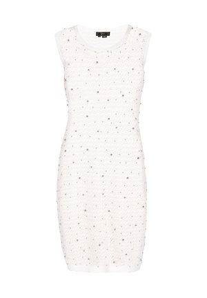 Bezdydžiai balti megzti suknelė su tekstūruotu raštu ir sidabro karoliukais visame modeliui. Paprasta apvalios kaklo iškirptė ir prigludusi siluetas.