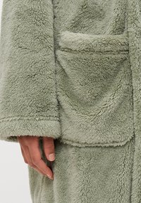 UGG AARTI - Peignoir - vinito