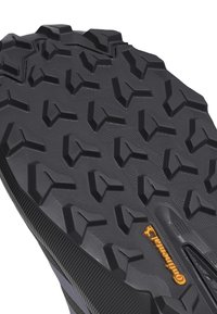 adidas Terrex TRAILMAKER 2.0 GORE-TEX® HIKING - Zapatillas de senderismo - olive strata silver dawn aurora black