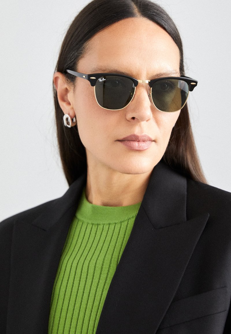 Womens Ray Ban Clubmaster Black Clubmaster Sunglasses Ray-Ban