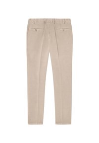 Pantaloni beige con una texture liscia, dotati di una vita, due tasche posteriori con bottoni e una vestibilità sartoriale che si restringealle caviglie.