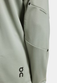 Non sélectionné, tin