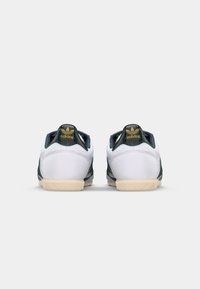 adidas Originals JAPAN biały