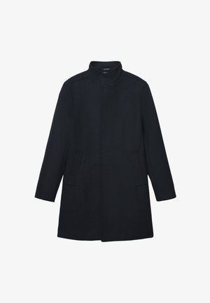 Schwarzer, knielanger Mantel aus weichem Stoff. Verfügt über einen hohen Kragen, lange Ärmel und zwei seitliche Taschen. Minimalistisches Design ohne sichtbare Beschläge.