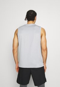 Nike Performance DRY TANK - Top - particle grey/grey fog/heather/black