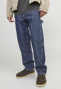 Jack & Jones - CARPENTER - Relaxed fit jeans - blue denim Thumbnail Image 1