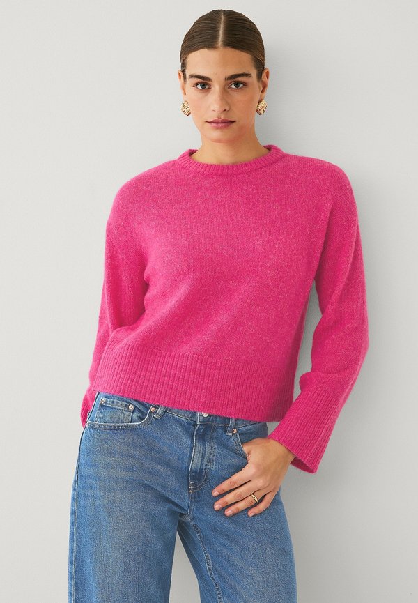 MIT O-AUSSCHNITT - Strickpullover - rosa