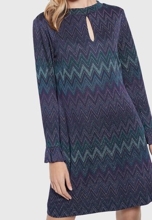 Strickkleid - purple