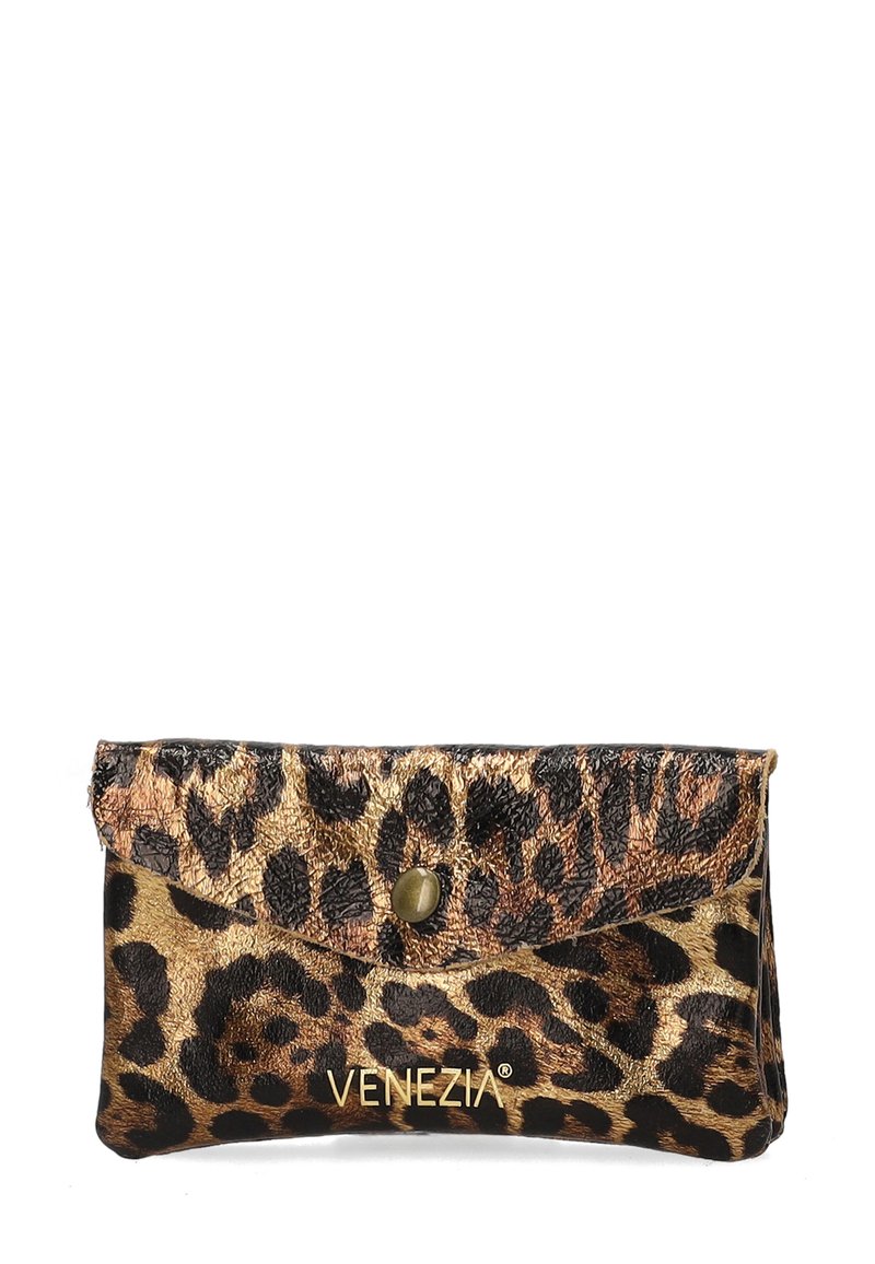 Læder clutch med leopardmønster i tekstureret guld og sort, med en snap-lukning og prægede "VENEZIA" logo på forsiden.