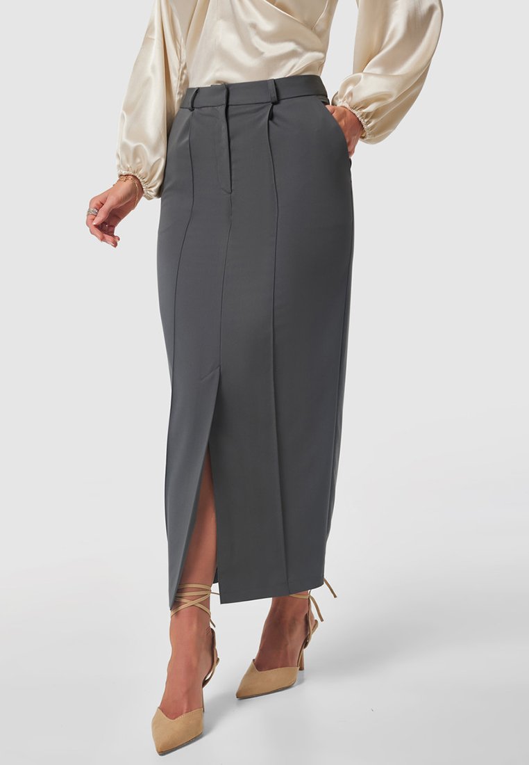 Closet Kokerrok grijs Closet Kokerrok grijs