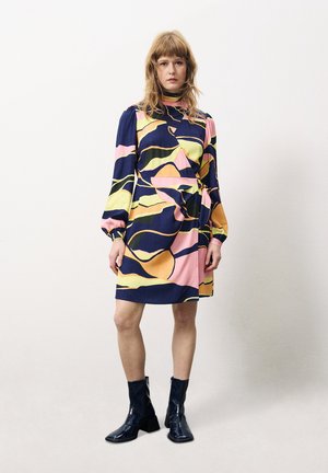 ABELINIA - Freizeitkleid - hills