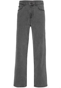 Harmaat farkut, joissa on leveät lahkeet, tavanomainen vyötärö, etutaskut ja huomaamaton ommelkoristelu. Materiaali on kestävä ja sileä.