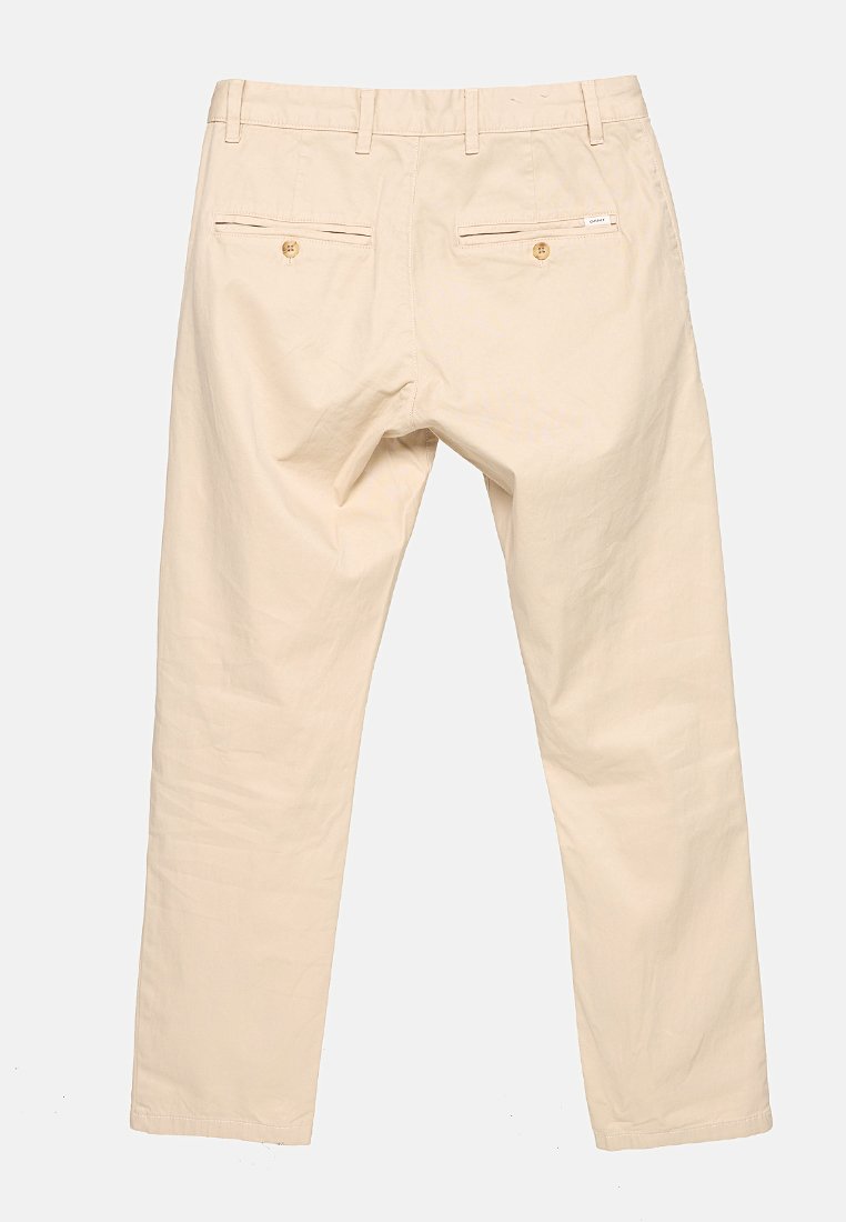 SLIM FIT