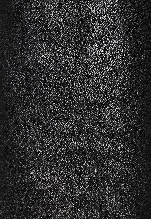 ARLA SHORT - Leather trousers2