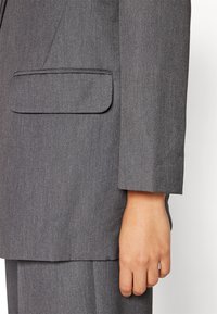 ONLY ONLHATTIE - Blazer - dark grey melange