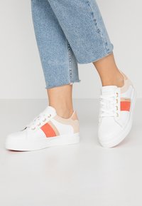 GANT AVONA  - Sneaker low - bright white/coral