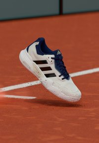 Niet geselecteerd, dark blue/core black/footwear white