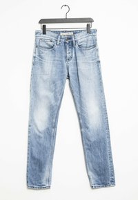 Ljusblå denimjeans med rak passform, innehållande framfickor, en knappstängning och blekningsdetaljer på tyget.