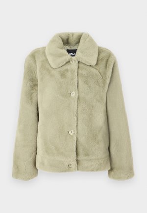 Faux fur-jakke i lysegrønn med krage, med knappelukking, lange ermer og myk, teksturert stoff. Ingen mønstre eller detaljer er til stede.