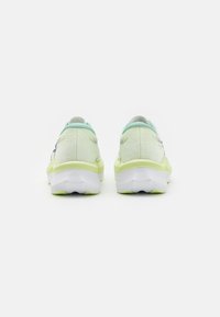 ASICS MAGIC SPEED 4 - Chaussures de running sur route - white/blue expanse
